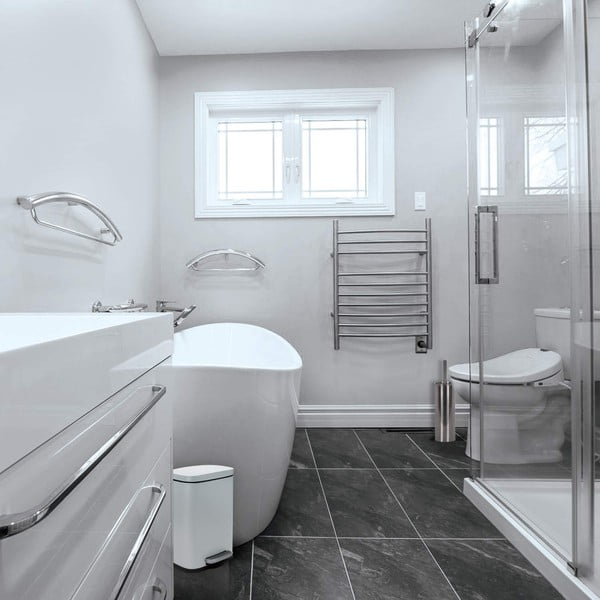 Matt fehér acél pedálos szemetes 5 l   Akira – Spirella-image-3