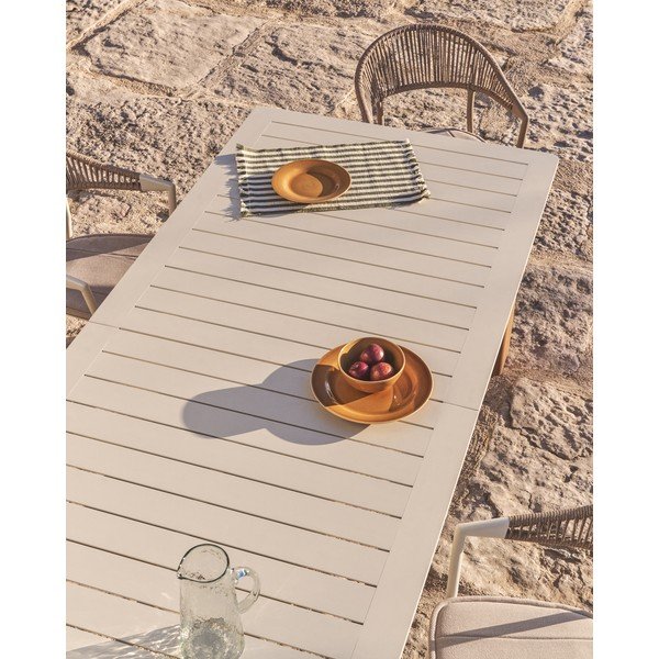 Fém kerti étkezőasztal 100x233 cm Livorno – Kave Home-image-2