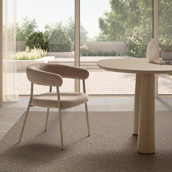 Bézs kárpitozott karfás étkezőfotel szett 2 db-os Yuri – MOME-image-1