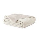 Krémszínű mikroszálas steppelt ágytakaró 240x260 cm Softa – Restilo
