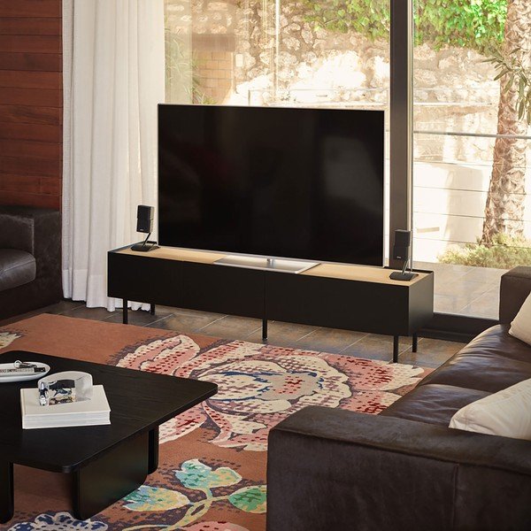 Fekete-natúr színű TV-állvány tölgyfa dekorral 180x45 cm Arista – Teulat-image-1