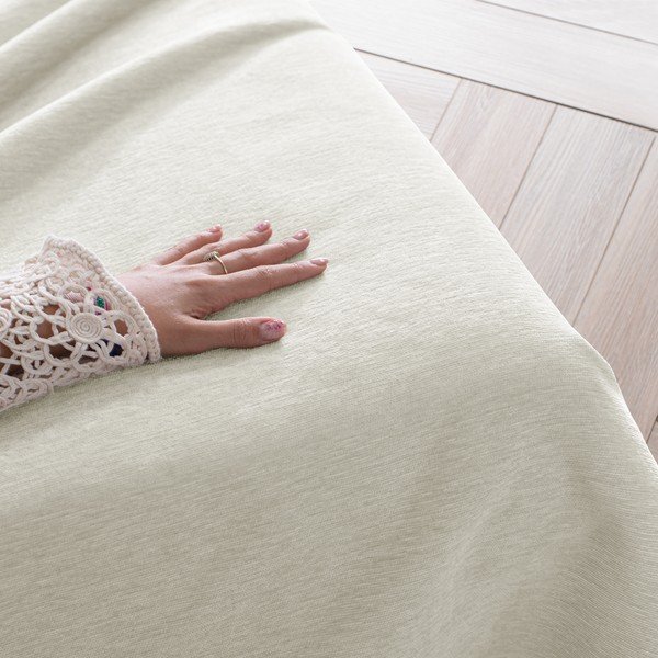 Krémszínű zsenília ágytakaró 220x240 cm Talo – Filumi-image-3
