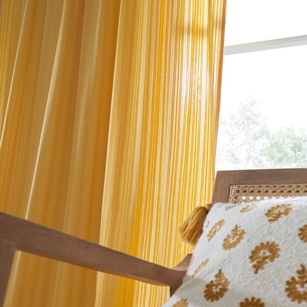 Sárga átlátszó függöny 140x229 cm Zofia Broderie Anglaise – Pineapple Elephant-image-3