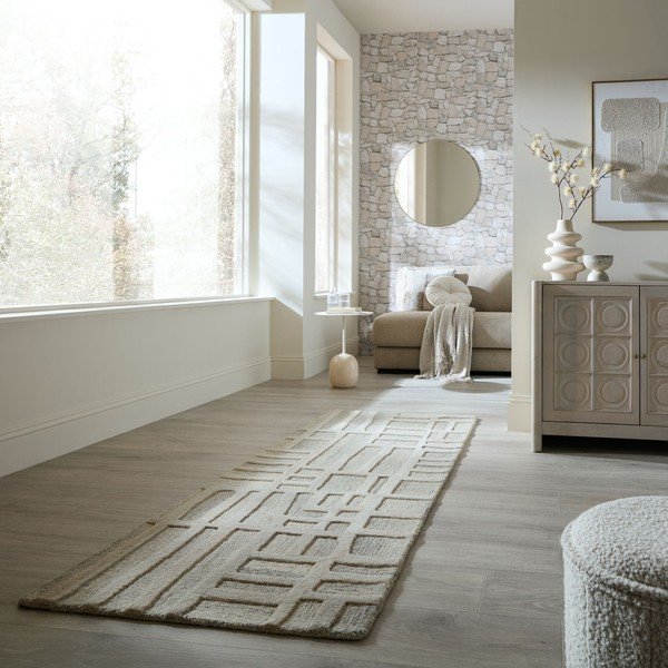 Szürkésbézs kézi szövésű gyapjú futószőnyeg 80x300 cm Elva  – Flair Rugs-image-1