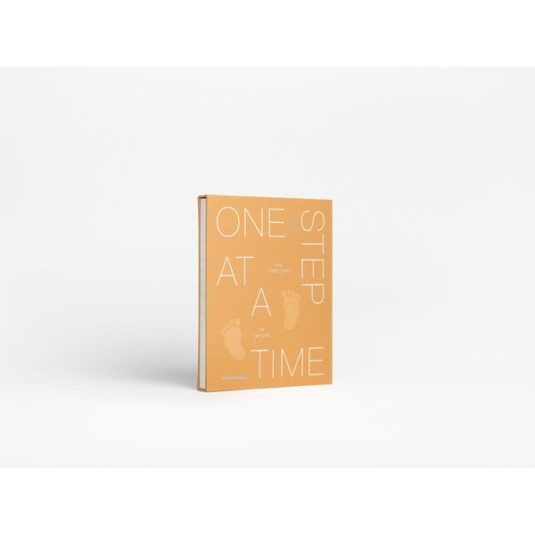 Babanapló 64 old. One Step at a Time: A Book About the First Time in My Life – Printworks-image-4