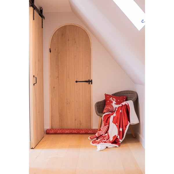 Piros sherpa takaró karácsonyi mintával 130x150 cm – Tiseco Home Studio-image-2