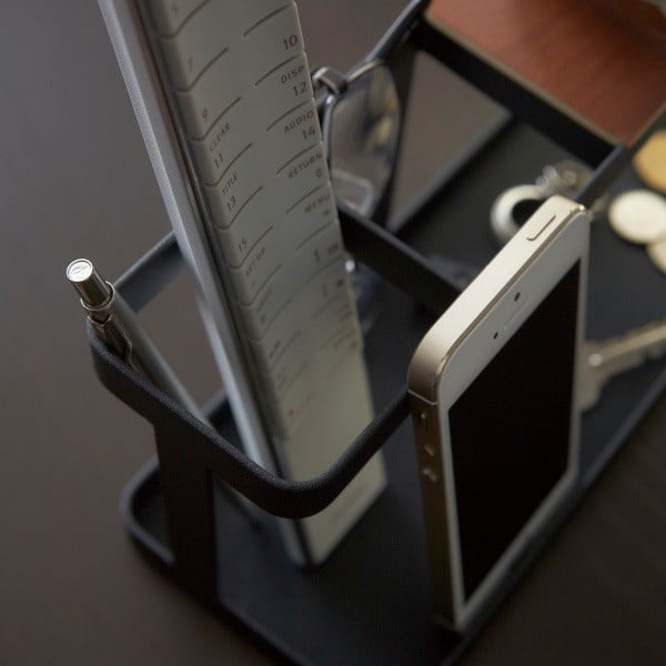 Tower Desk Bar fekete multifunkciós állvány bükkfa részletekkel - YAMAZAKI-image-1