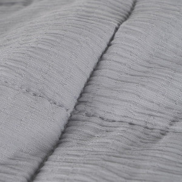 Szürke steppelt ágytakaró 180x260 cm – Ixia-image-2