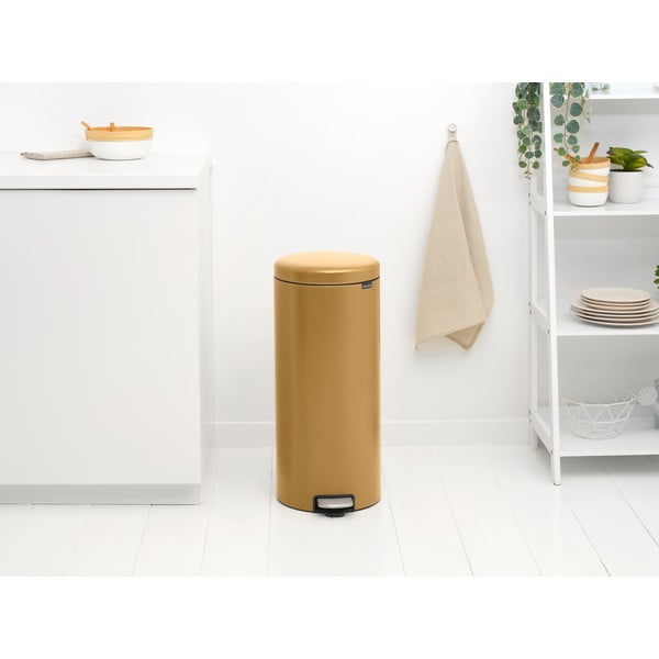 Aranyszínű acél pedálos szemetes 30 l NewIcon – Brabantia-image-1