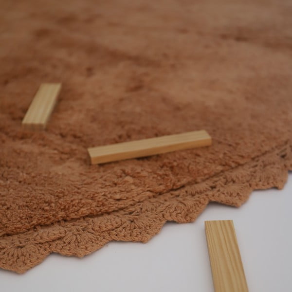 Téglavörös mosható kézi szövésű pamut kerek szőnyeg ø 110 cm Perla Toffee – Nattiot-image-1