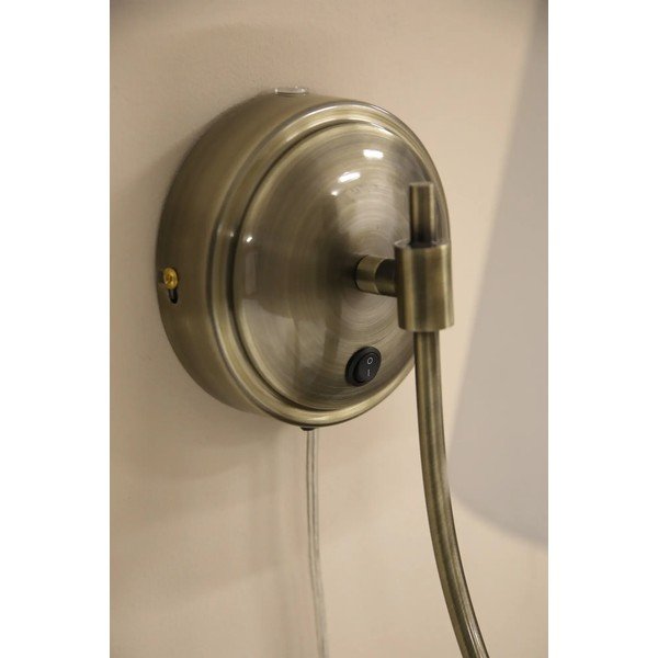 Fehér-sárgaréz színű konnektorhoz csatlakoztatható fali lámpa Amar – Markslöjd-image-3