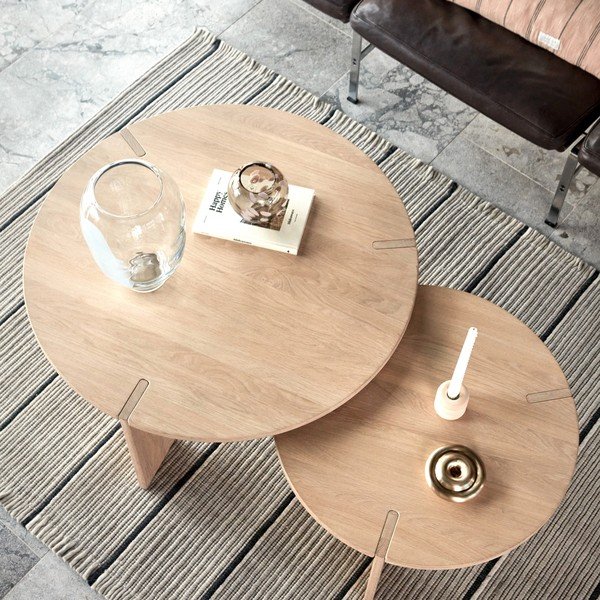 Natúr színű tölgyfa kerek dohányzóasztal ø 90 cm Oy – OYOY Living Design-image-1