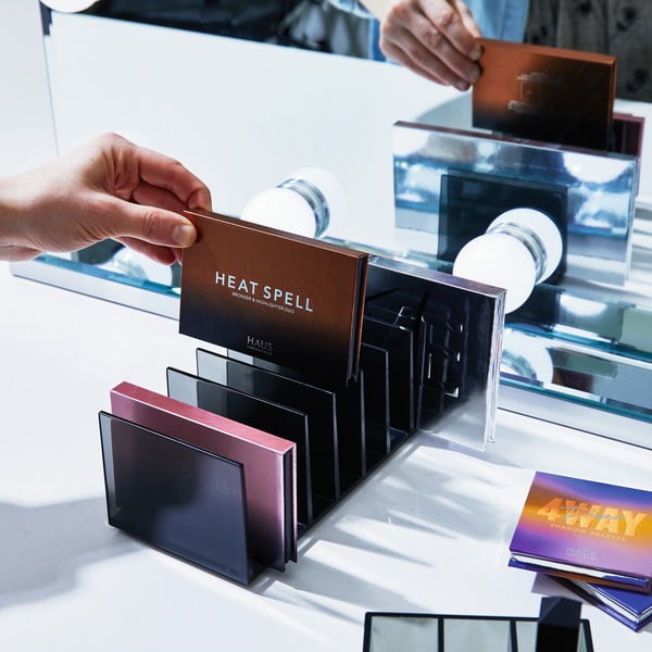 Matt fekete újrahasznosított műanyag fürdőszobai rendszerező kozmetikumokhoz Palette Station – iDesign-image-1