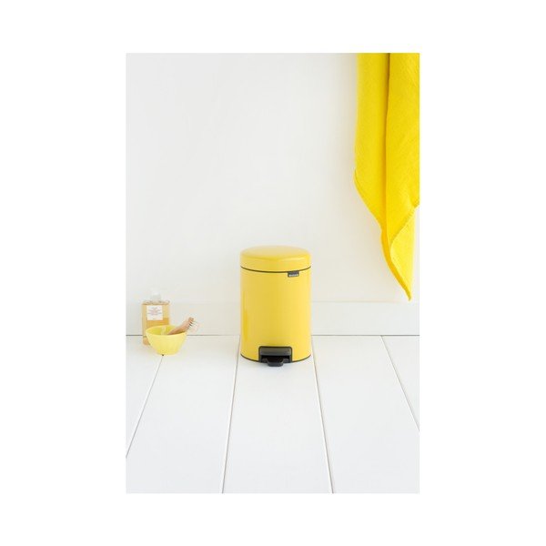 Newicon citromsárga pedálos szemetes, 5 l - Brabantia-image-1