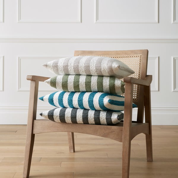 Díszpárna 45x45 cm Boucle Stripe – Catherine Lansfield-image-3