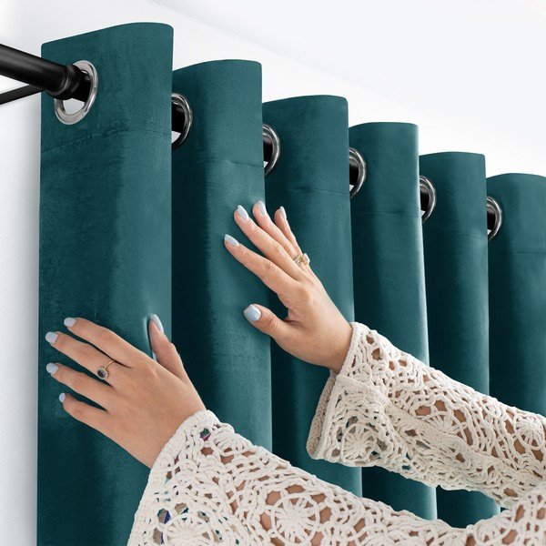 Petróleumkék bársony dimout (részleges sötétítő) függöny 140x175 cm Velto – Filumi-image-3