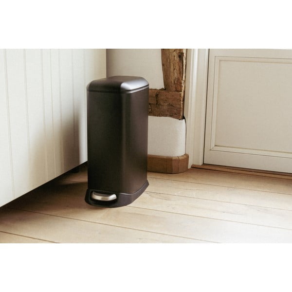 Matt fekete acél pedálos szemetes 20 l Design – Wenko-image-3