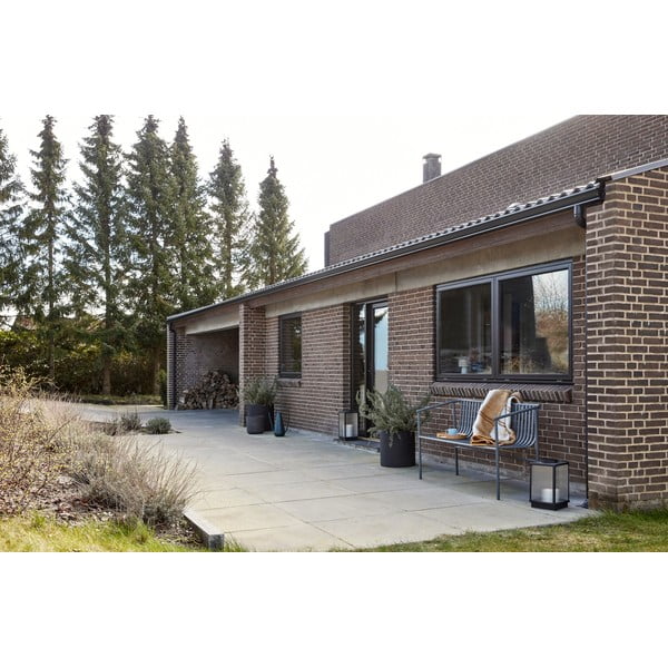 Fekete fém kerti pad Villa – Hübsch-image-1