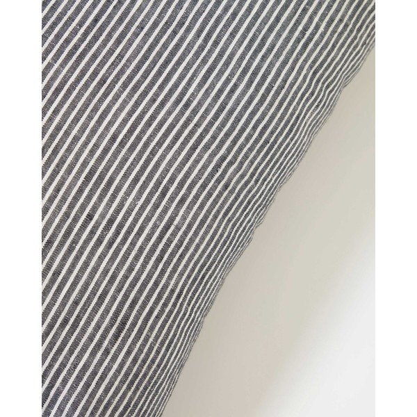 Len párnahuzat 45x45 cm Marena – Kave Home-image-1