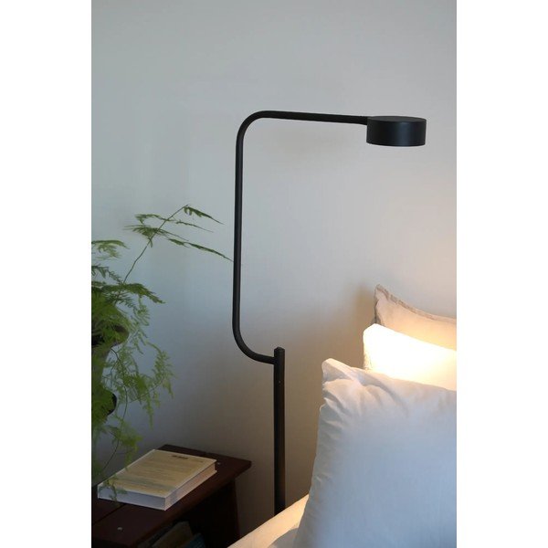 Fekete LED dimmelhető állólámpa fém búrával (magasság 130 cm) Hugo – Markslöjd-image-2