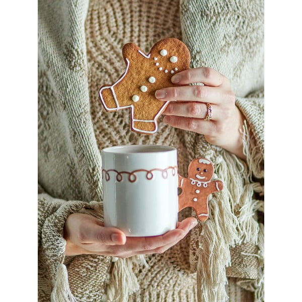 Krémszínű agyagkerámia bögre karácsonyi mintával 350 ml Ginnie – Bloomingville-image-1