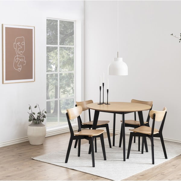 Fekete-natúr színű étkezőszék tölgyfa dekorral Roxby – Actona-image-1