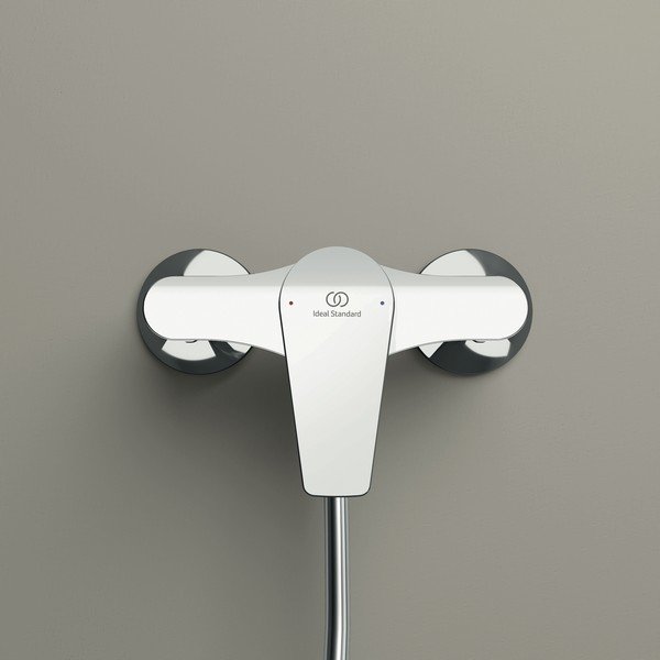 Fényes ezüstszínű csaptelep zuhanyhoz, fali Cerafine D – Ideal Standard-image-1