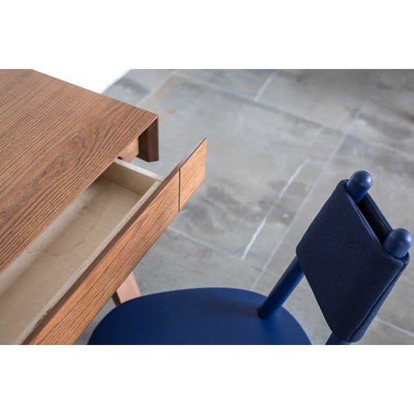 Barna asztal kőrisfa lábakkal, 140 x 70 cm - EMKO-image-1