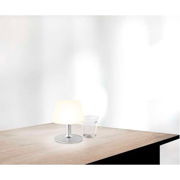 Napelemes kültéri lámpa időzítő funkcióval ø 13 cm SunLight – Eva Solo-image-3