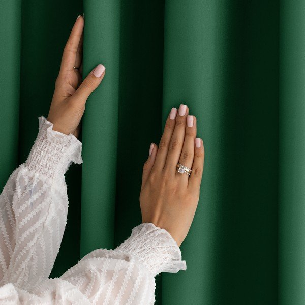 Sötétzöld dimout (részleges sötétítő) függöny 140x250 cm Carli – Restilo-image-3