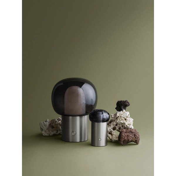 Ezüstszínű alumínium LED asztali lámpa üveg búrával (magasság 32 cm) Iris – Blomus-image-4