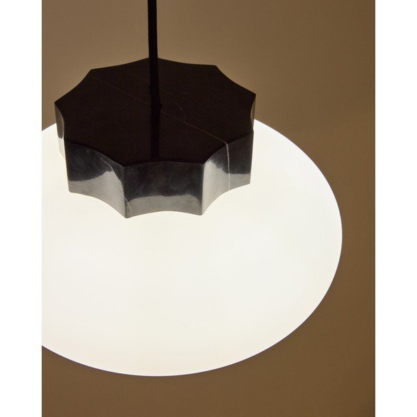 Fehér-fekete fém függőlámpa üveg búrával ø 26 cm Idela – Kave Home-image-2