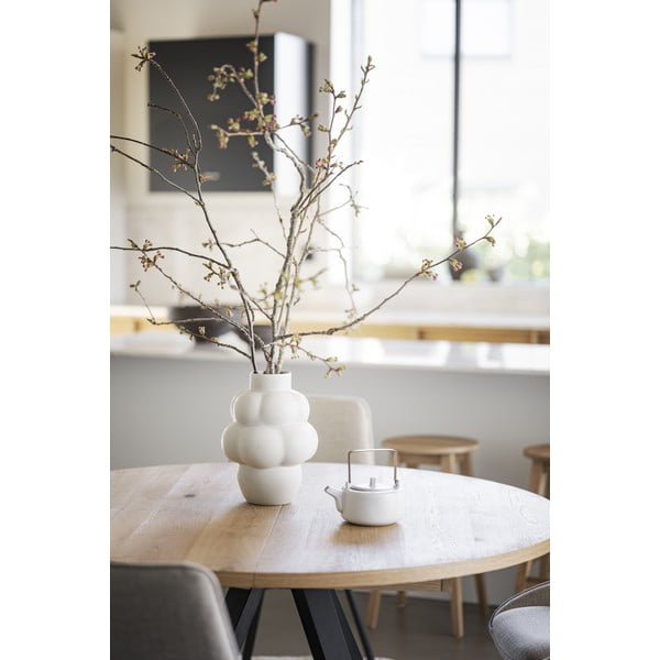 Natúr színű kerek bővíthető étkezőasztal tölgyfa dekorral ø 135 cm Maddock – Rowico-image-4