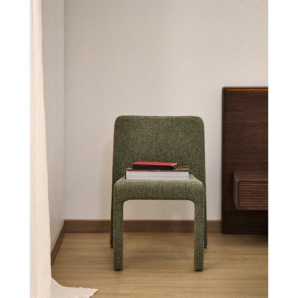 Zöld kárpitozott rakásolható étkezőszék Loria – Kave Home-image-1
