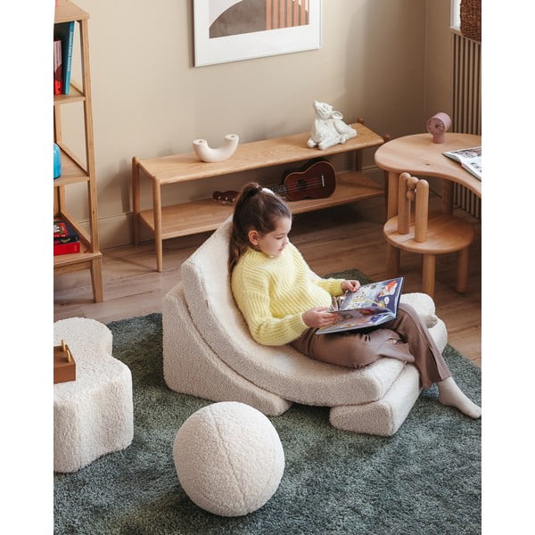 Krémszínű buklé gyerek fotel Moon – Wigiwama-image-1