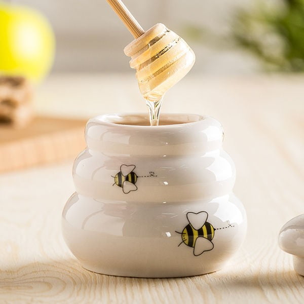 Honey kerámia méztartó fedéllel és fa mézcsurgatóval - Just Mustard