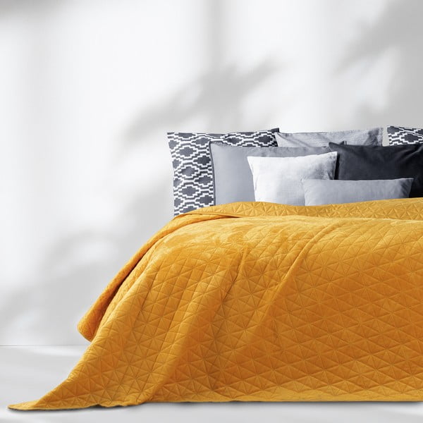 Sárga bársony steppelt ágytakaró 260x280 cm Laila – AmeliaHome