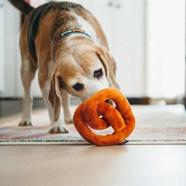 Játék kutyáknak Pretzel - P.L.A.Y.-image-3
