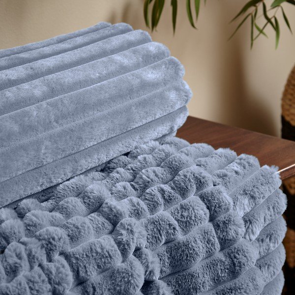 Kék mikroplüss takaró 130x170 cm Cosy Ribbed – Catherine Lansfield-image-2