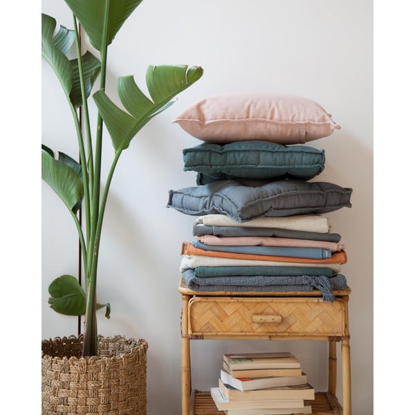 Lino szürke díszpárna, 45 x 45 cm - Really Nice Things-image-4