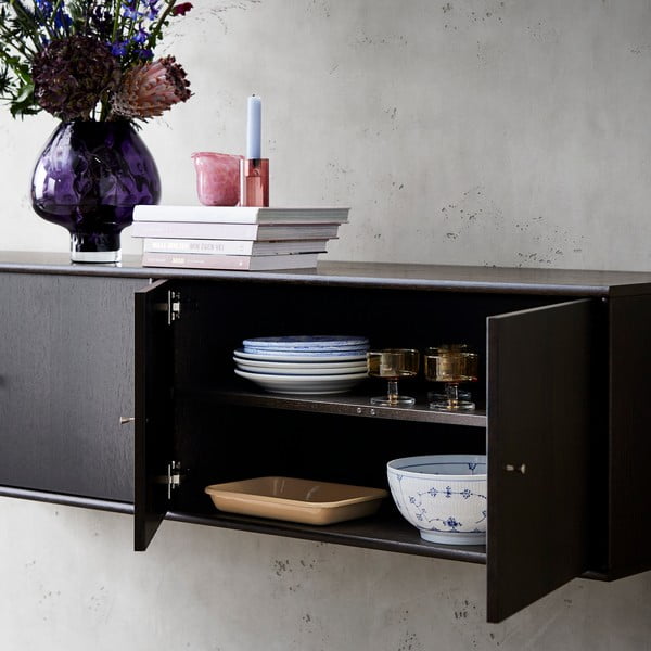 Sötétbarna alacsony komód tölgyfa dekorral 176x42 cm Mistral - Hammel Furniture-image-3