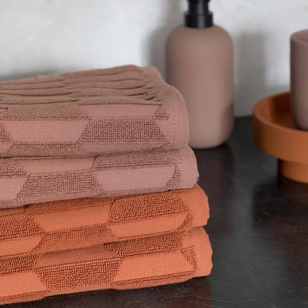 Barna pamut törölköző 50x95 cm Geo – Mette Ditmer Denmark-image-1