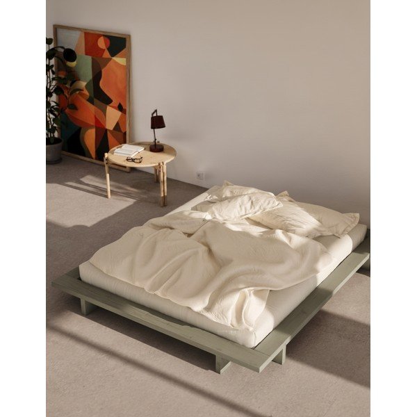 Zsályaszínű borovi fenyő franciaágy ágytámla nélkül, ágyráccsal 180x200 cm Japan – Karup Design-image-1