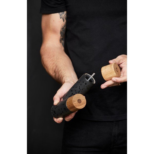 Fekete kerámia só- és borsőrlő szett 2 db-os Gastro Black – Bitz-image-2