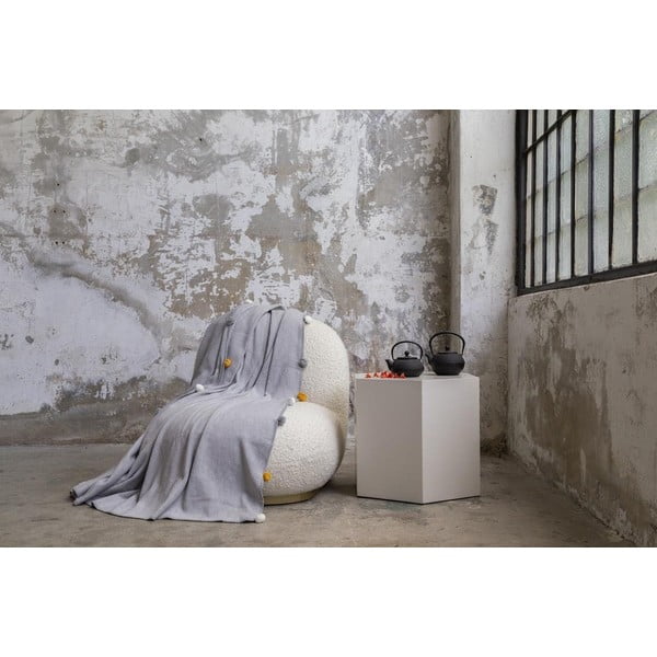 Szürke fleece ágytakaró 150x200 cm Pom Pom – Mijolnir-image-2