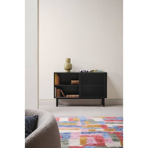 Fekete szekrény tolóajtóval kőrisfa dekorral 124x80x45 cm Sion – Jotex-image-1