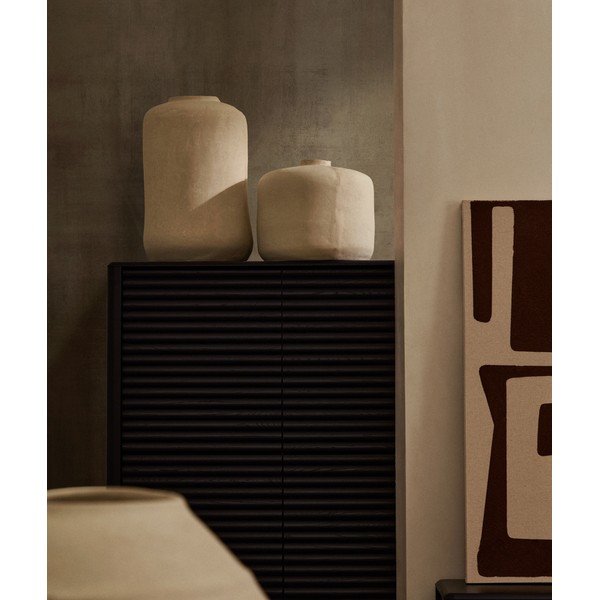 Krémszínű papírmasé magas váza (magasság 55 cm) Serina – Kave Home-image-1