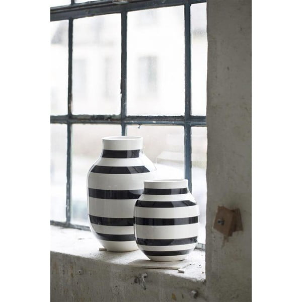 Omaggio fekete-fehér agyagkerámia váza, magasság 30,5 cm - Kähler Design-image-2