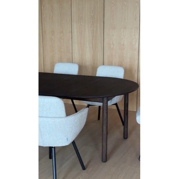 Tölgyfa kerek bővíthető étkezőasztal ø 120 cm Derrymore – Rowico-image-3