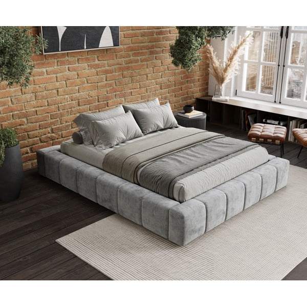 Világosszürke kárpitozott ágyneműtartós franciaágy ágyráccsal 180x200 cm Aruba L – Maison de Rêve-image-1